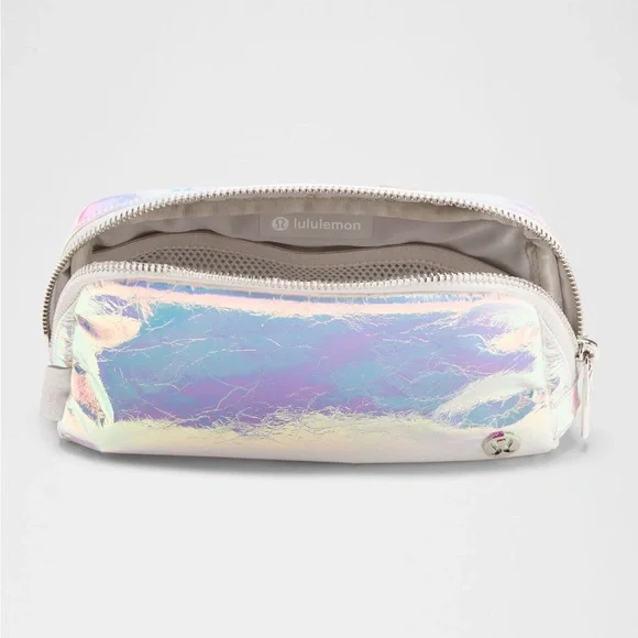 NEW LULULEMON EVERYWHERE BELT BAG 
COLOR IRIDESCENT/SILVER - Picture 5 of 9